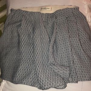 Abercrombie & Fitch skirt/shorts